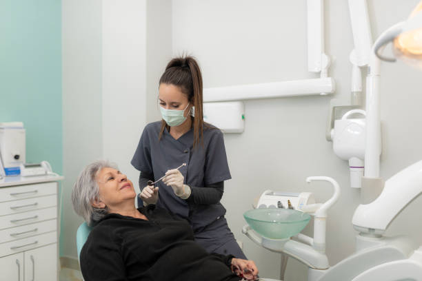 Best Emergency Tooth Extraction  in Champaign, IL