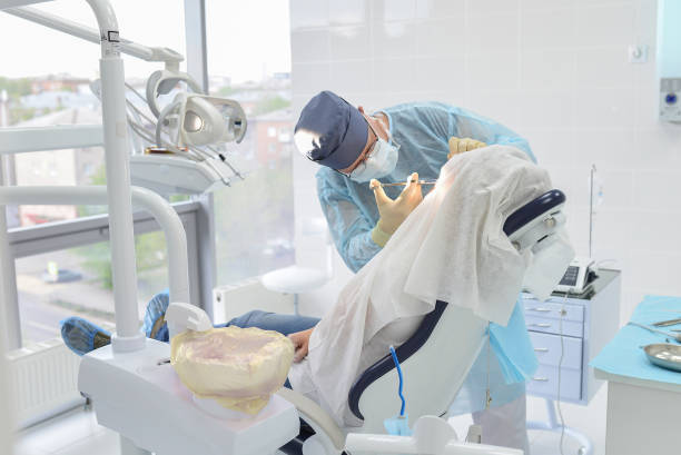 Best Tooth Infection Emergency Dentist  in Champaign, IL
